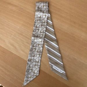 Coach Ponytail Scarf Signature Stripe